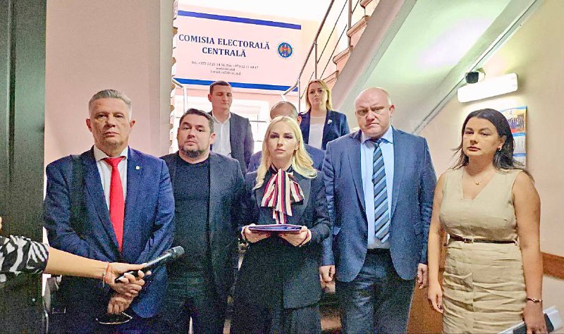 Блок «Победа» зарегистрировал документы на участие в референдуме с позицией «против» вступления в ЕС